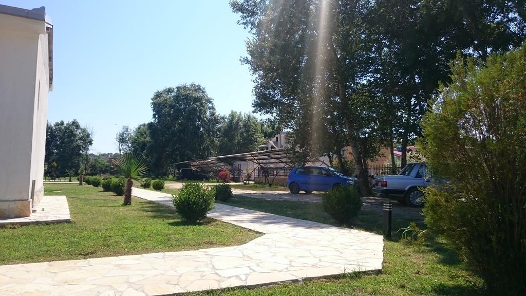 Beni Bungalows Ulcinj Esterno foto