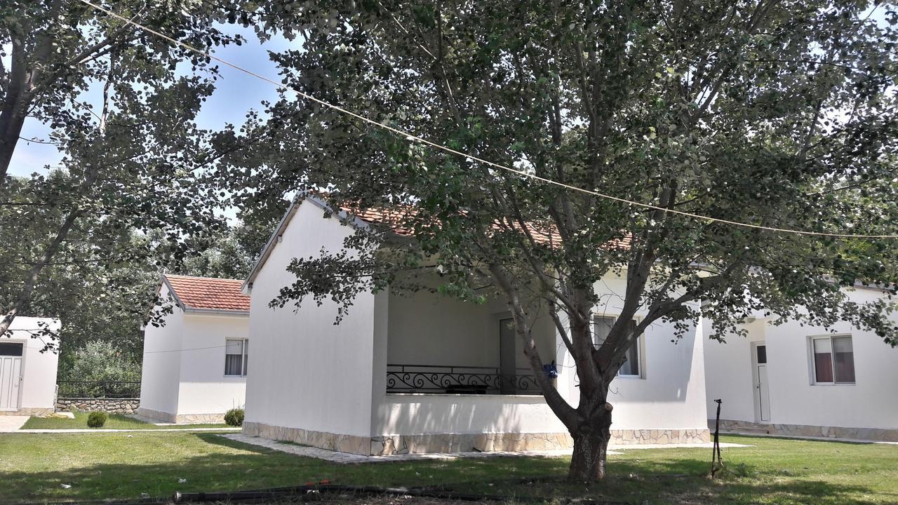 Beni Bungalows Ulcinj Esterno foto
