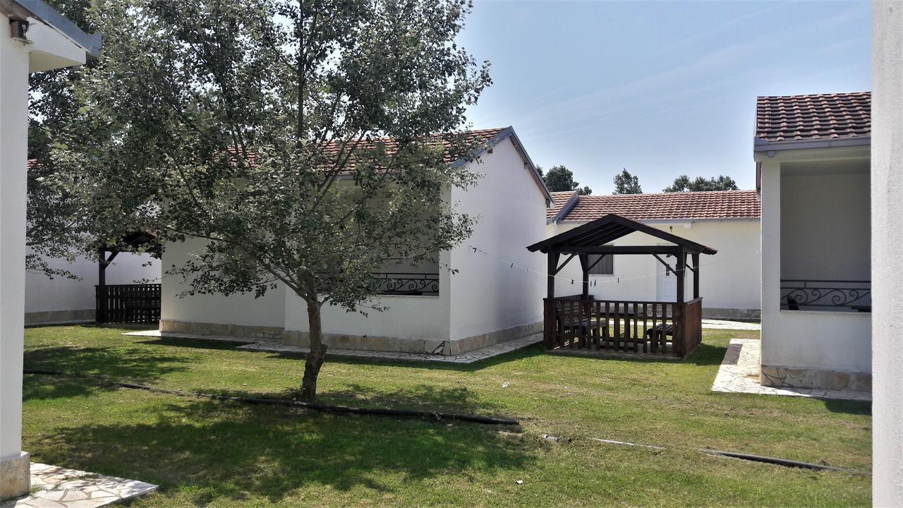 Beni Bungalows Ulcinj Esterno foto