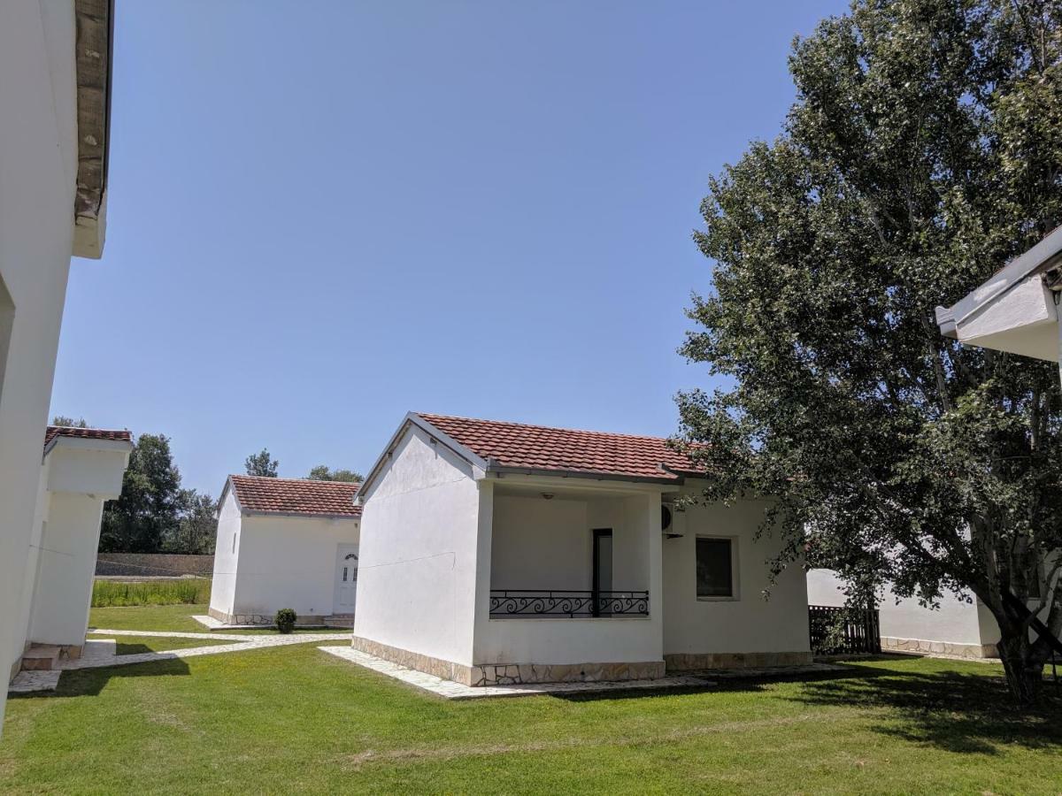 Beni Bungalows Ulcinj Esterno foto